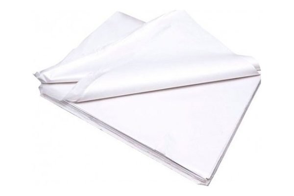 Paquete de hojas de papel manila para envolver vajilla